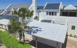 3.5 Bedroom House in Paternoster