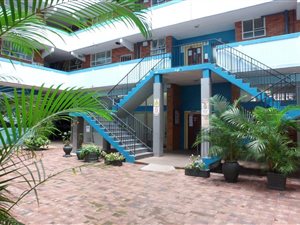 2 Bedroom Apartment in Pinetown Central