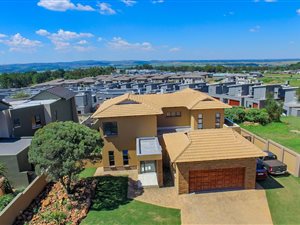 4 Bed House in Eye of Africa