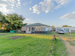 2.2 ha Land available in Endicott
