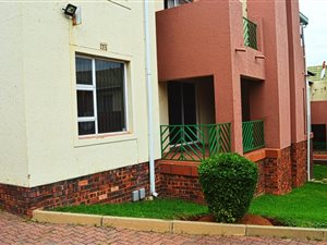 2 Bed Townhouse in Winchester Hills