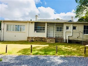 7 Bed House in Oatlands