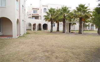 2 Bedroom House in Blouberg Sands