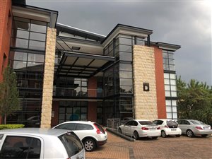 298 m² Commercial space in Sandown