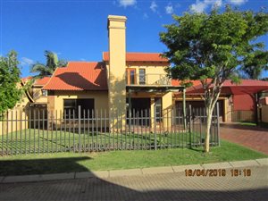3 Bed Townhouse in Waterval East