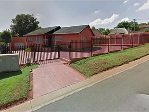 3 Bed House in Hamberg