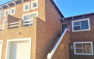 2 Bedroom Apartment in Bluewater Bay
