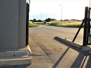 528 m² Land available in Rayton