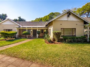 2 Bed Townhouse in Waterfall