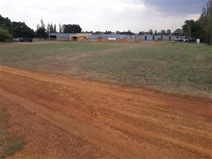 8 ha Farm in Randfontein