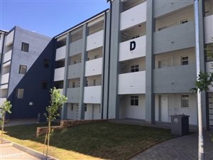 2 Bed Apartment in Fourways