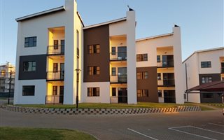 2 Bedroom Apartment in Pierre van Ryneveld