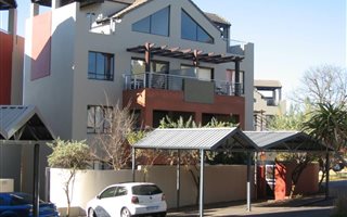 2 Bedroom Apartment in Lonehill