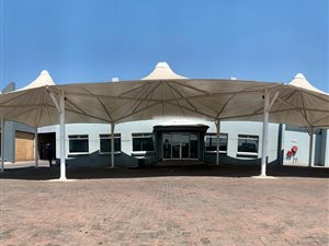 500 m² Commercial space in Jansen Park