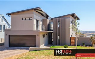 4 Bedroom House in The Hills