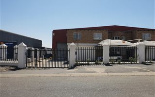1200 m² Industrial space in Spartan