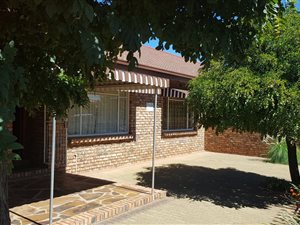 3 Bed Townhouse in New Park
