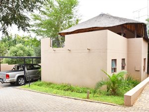 3 Bed Apartment in Sharonlea