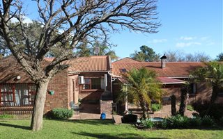 7 Bedroom House in Helena Heights