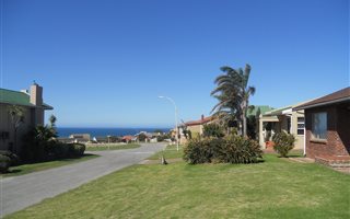 3 Bedroom House in Wavecrest