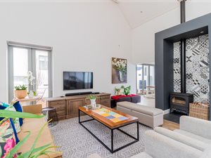 4 Bed House in Brandwacht