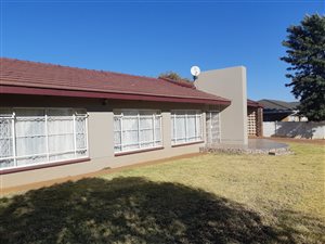3 Bed House in Declerqville