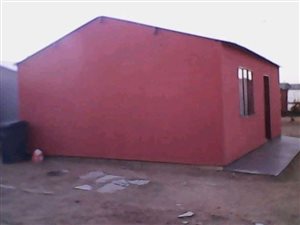 2 Bed House in Duduza