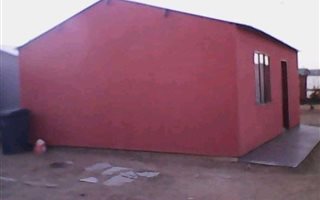 2 Bedroom House in Duduza