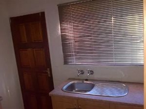3 Bed Townhouse in Evans Park