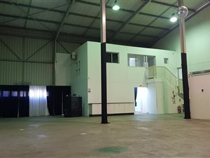 340 m² Industrial space in Mt Edgecombe