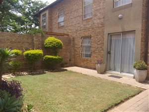 3 Bed Duplex in Montana Park