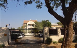 1 Bedroom Apartment in Arcadia
