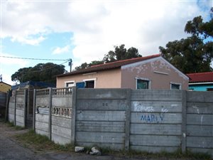 2 Bed House in Ravensmead