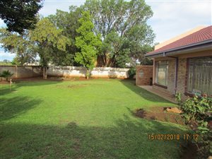 3 Bedroom House in Adamayview