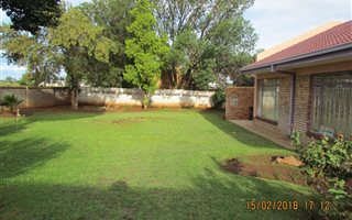 3 Bedroom House in Adamayview