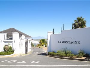 3 Bed House in Steynsrust