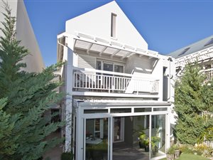 2 Bed House in Steenberg Golf Estate