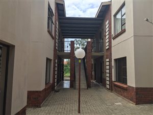 2 Bed Duplex in Waterval East