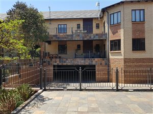 255 m² Commercial space in Honeydew