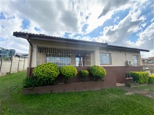 3 Bed House in Woodlands