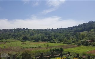 1.8 ha Land available in Newlands West