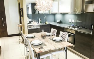 2 Bedroom Apartment in Melrose Arch