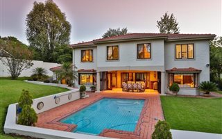4 Bedroom House in Bryanston