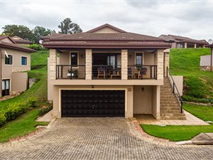 4 Bed Duplex in Camperdown