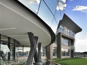 890 m² Commercial space in Parkhaven