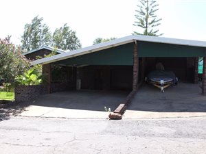 4 Bed House in Vanderkloof
