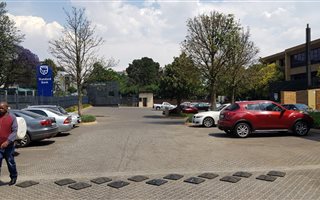 728 m² Office Space in Parktown