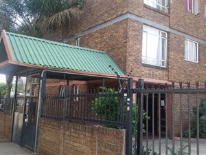 2 Bed Apartment in Pretoria West