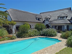 1.7 ha Farm in Stellenbosch Agricultural