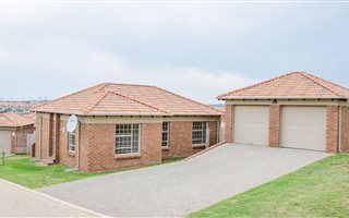 3 Bedroom House in Amberfield